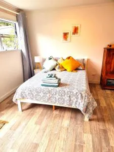 Sun Republik Studio - Matarangi