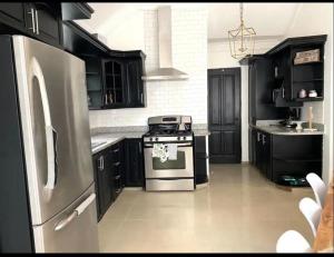 Moderno Y Elegante apartamento con piscina