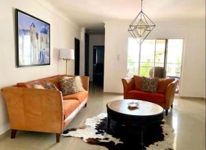 Moderno Y Elegante apartamento con piscina