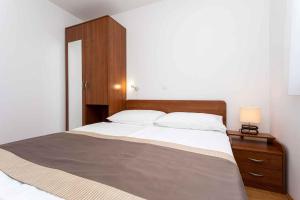 Apartment in Baška 12393 