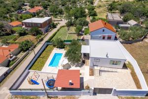 Holiday home in Slivnica - Paklenica Riviera 44875 