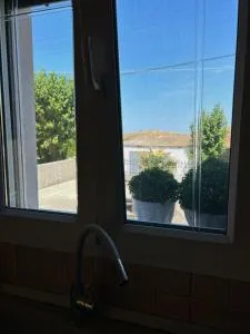 Nikis Rose Garden Lxs - Thános