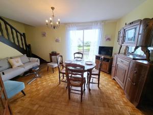 House in Treompan near Sandy Beach