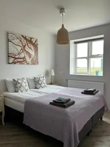 Lindartún Guesthouse - Fíflholt