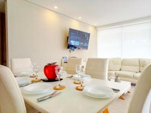Apartamento con Jacuzzi Privado cerca a Playa Azul