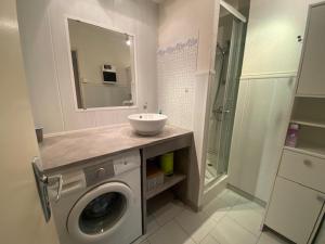 Appartements T2 a Narbonne-Plage - Parking & Proche Plage - 5 Pers - FR-1-795-5 : photos des chambres