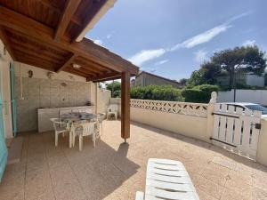 Villa T2 Mezzanine - 36m² - Climatisée - Proche Plage - 6 Pers - Parking Privé - FR-1-795-29
