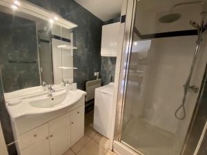 Villa T2 Mezzanine - 36m² - Climatisée - Proche Plage - 6 Pers - Parking Privé - FR-1-795-29