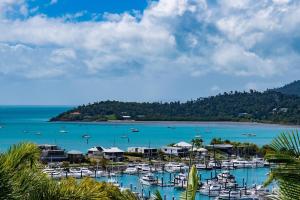 Sea Whisper on Airlie