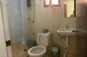 North 27 Hill Transient Rooms near Microtel Inn and Victory Liner Baguio