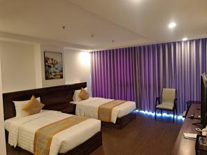 Khách sạn Solis Hotel