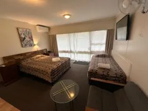 Airport Gold Star Motel - Port Waikato
