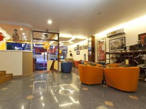 Golden House International Hotel