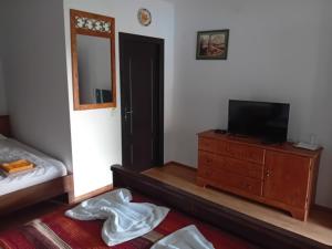 Hanul Pescarilor Crisan