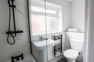 Spacious And Homey 3 Br Home