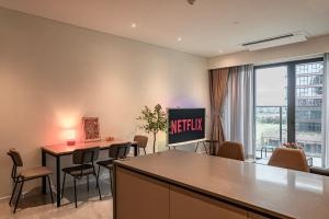 Metropole Opera 2 bedrooms apartment