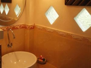 Settee Homestay