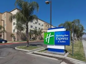 Holiday Inn Express Hotel & Suites Bakersfield Central By IHG