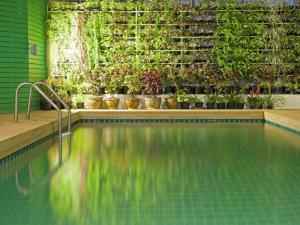 Wiz Hotel