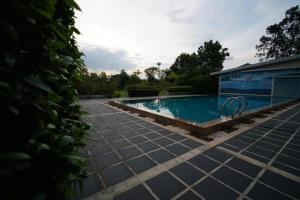 Sea Mountain Khanom Hotel