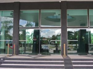 Alvarez Hotel
