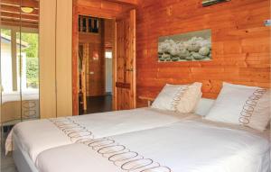 3 Bedroom Cozy Home In Sint-Annaland