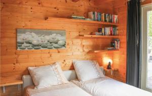 3 Bedroom Cozy Home In Sint-Annaland