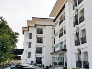 B2 Korat Boutique and Budget Hotel