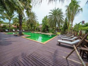 Baan Baitan Resort
