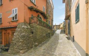 Stunning Home In Montecatini Alto