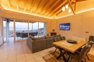 ΑμφιΘΕΑ! στη ΝΑΥΠΑΚΤΟ ! - Palaiópirgos