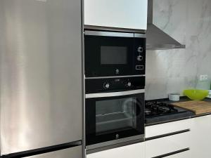 Apartment near sea beach and vibrant center