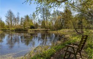 3 Bedroom Cozy Home In Bindslev