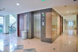 Sleepzzz Hotel Senayan