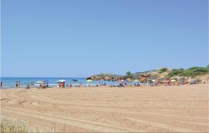 Lovely Apartment In Punta Braccetto Rg