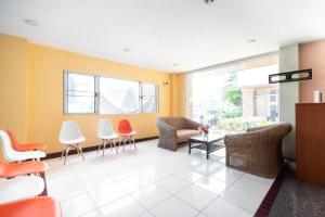 OYO 519 B Min Airport