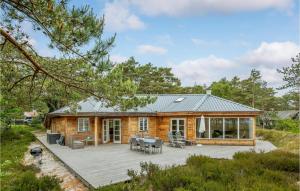 Holiday Home Østre Strandvej Nexø - 4hvězdičkové hotely ve městě Bedegård