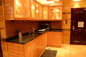 Jad Hotel & Suite