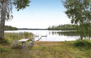 Stunning Home In Burseryd With Wifi