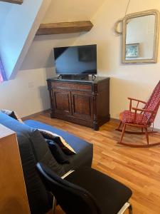 maison de 100 m2 comprenant 3 chambres avec jardin