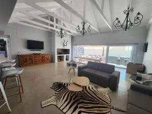 House JDV 20 Rooipypie - Britannia Bay