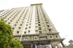 OYO 93545 Gateway Cicadas Apartment By Barbie Homestay