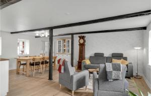 Beautiful Home In Ørsted With Wifi