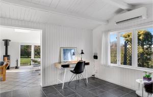 Cozy Home In Jægerspris With Wifi