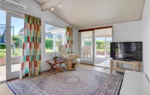 Nice Home In Roskilde With Wifi