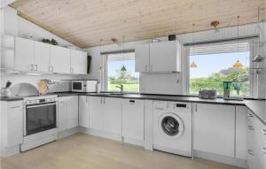 Nice Home In Roskilde With Wifi