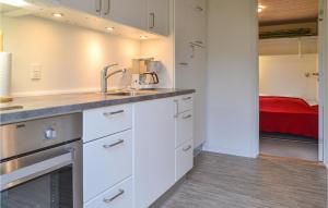 2 Bedroom Cozy Home In Grindsted