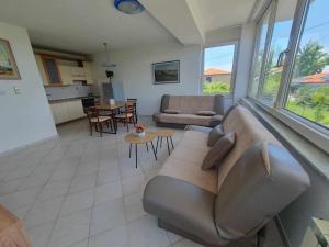 Apartmaji Lana 21