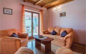 Holiday Home Bateli 06