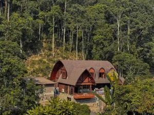 บ้านคุณอัง Baan Khun Ang - Ban Khun Lao